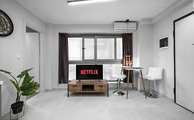 Westay Apartments, The Luxury Suites